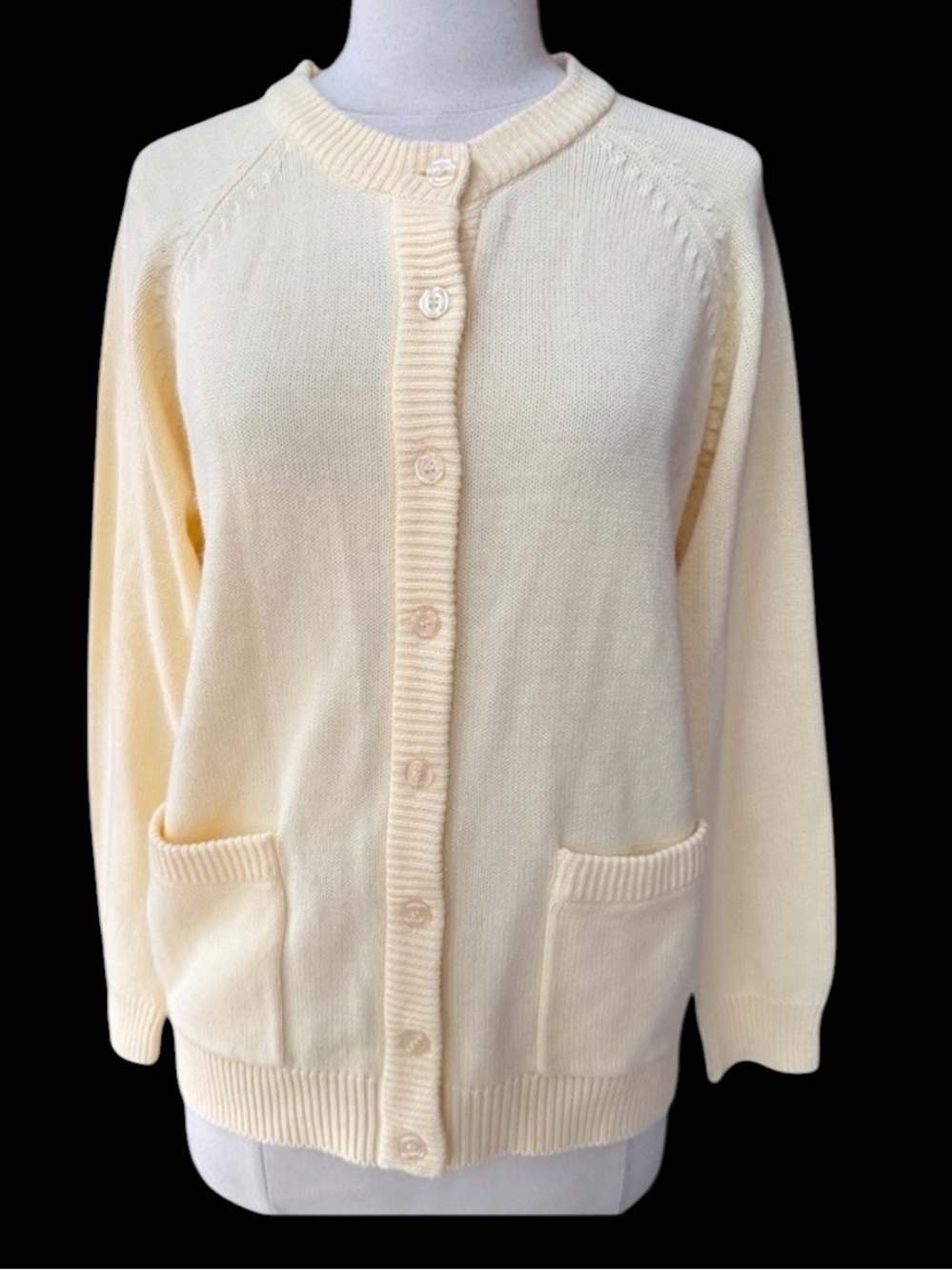 Late 90s/Y2K Appleseed’s 100% Acrylic Crewneck Cardigan‎